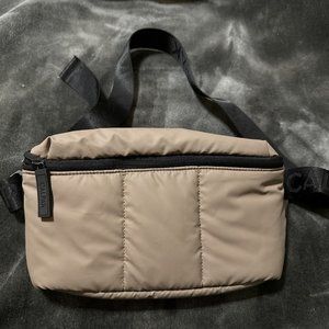Luka Belt Bag Oatmeal Brown Tan Beige Calpak Fanny Pack EXCELLENT CONDITION